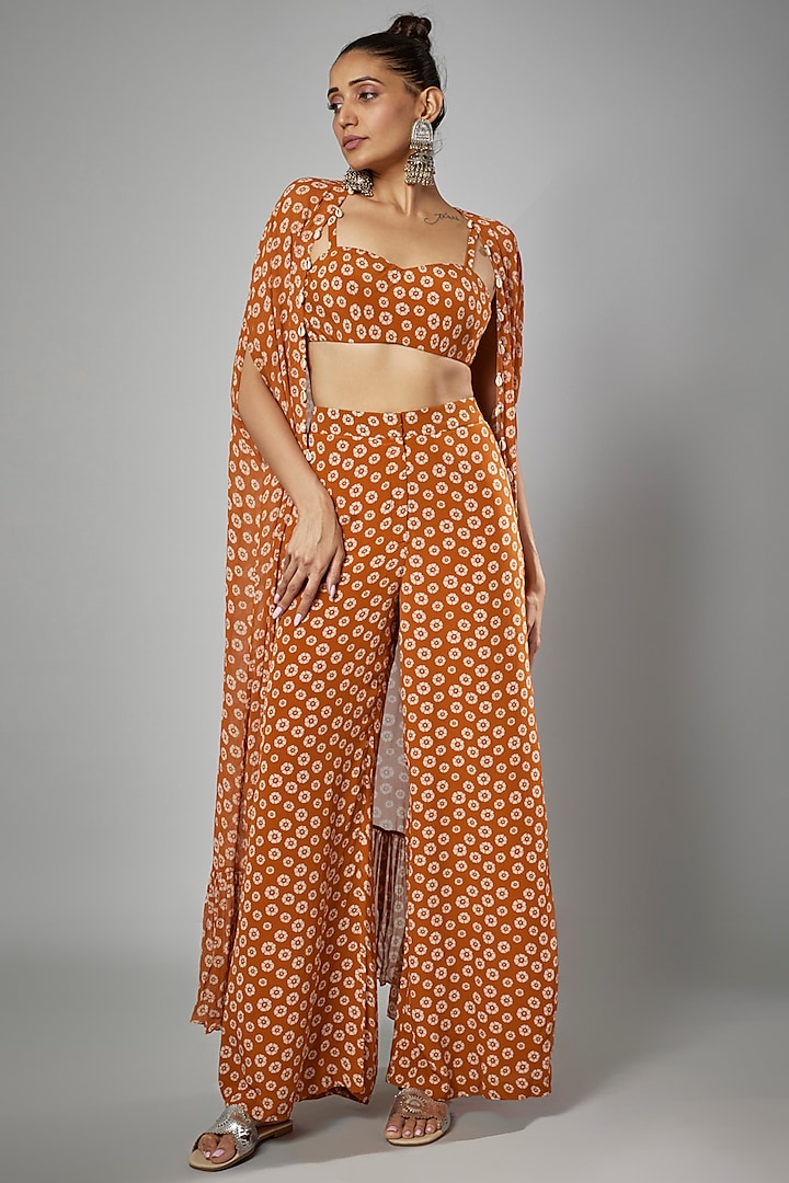 Orange Crepe Silk Printed Cape Set by Arpita Mehta at Pernia's Pop Up Shop