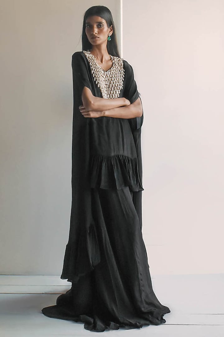 Black Natural Crepe Hand Embroidered Cape Set by Arpita Mehta