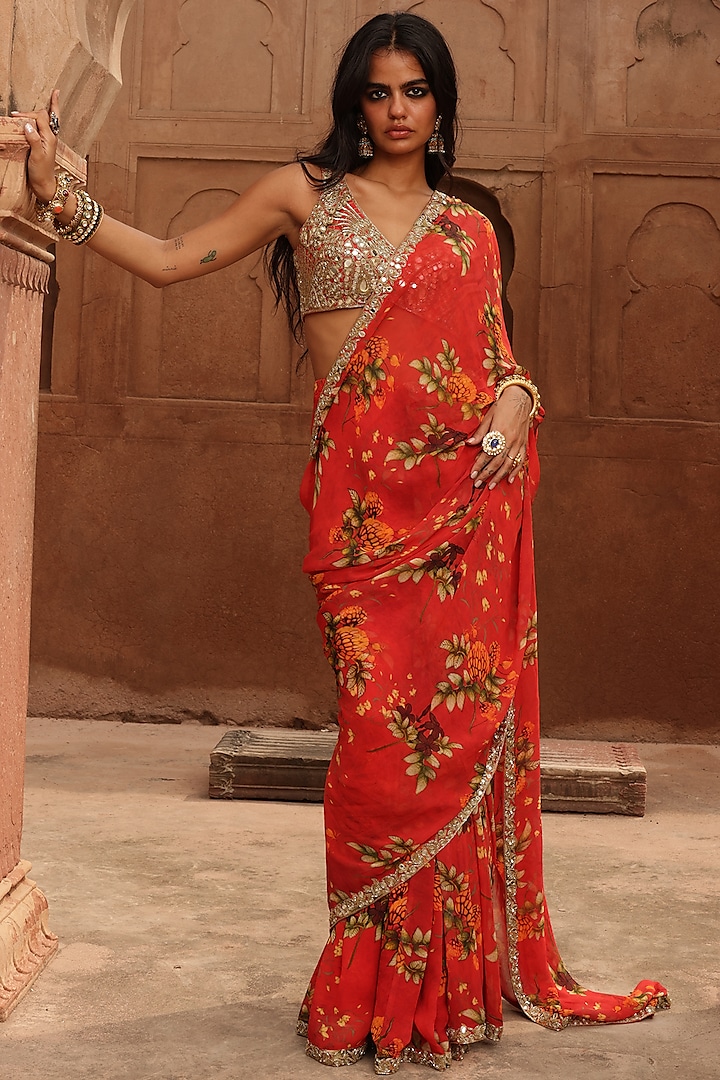 Sindoori Georgette Printed & Hand Embroidered Saree Set by Arpita Mehta at Pernia's Pop Up Shop