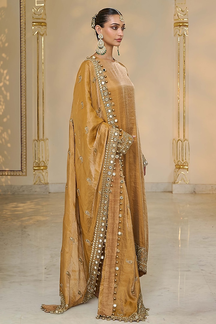 Copper Tissue Hand Embroidered Kurta Set by Arpita Mehta at Pernia's Pop Up Shop