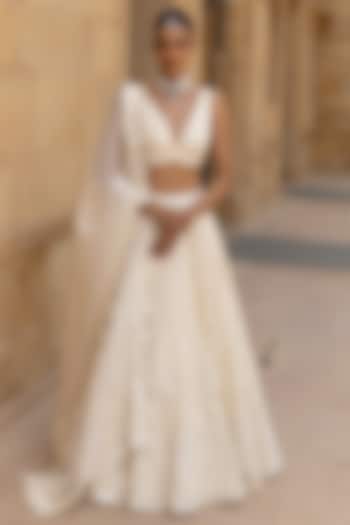 Ivory Organza Hand Embroidered Bridal Lehenga Set by Arpita Mehta at Pernia's Pop Up Shop