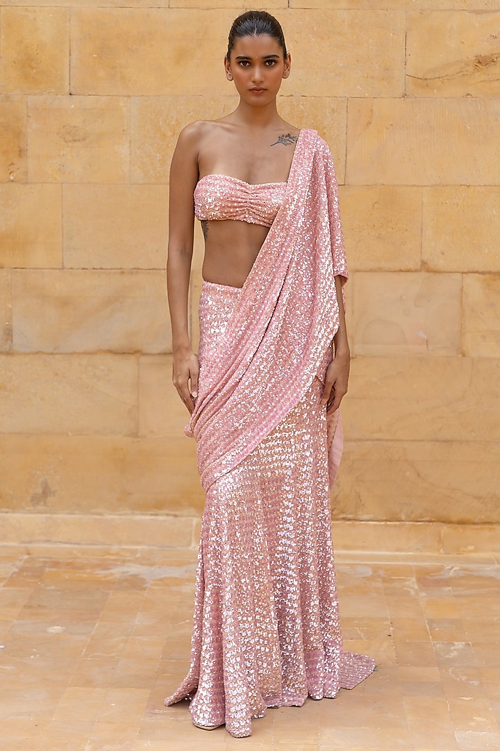 Dusty Pink Georgette Hand Embroidered Saree Set by Arpita Mehta at Pernia's Pop Up Shop