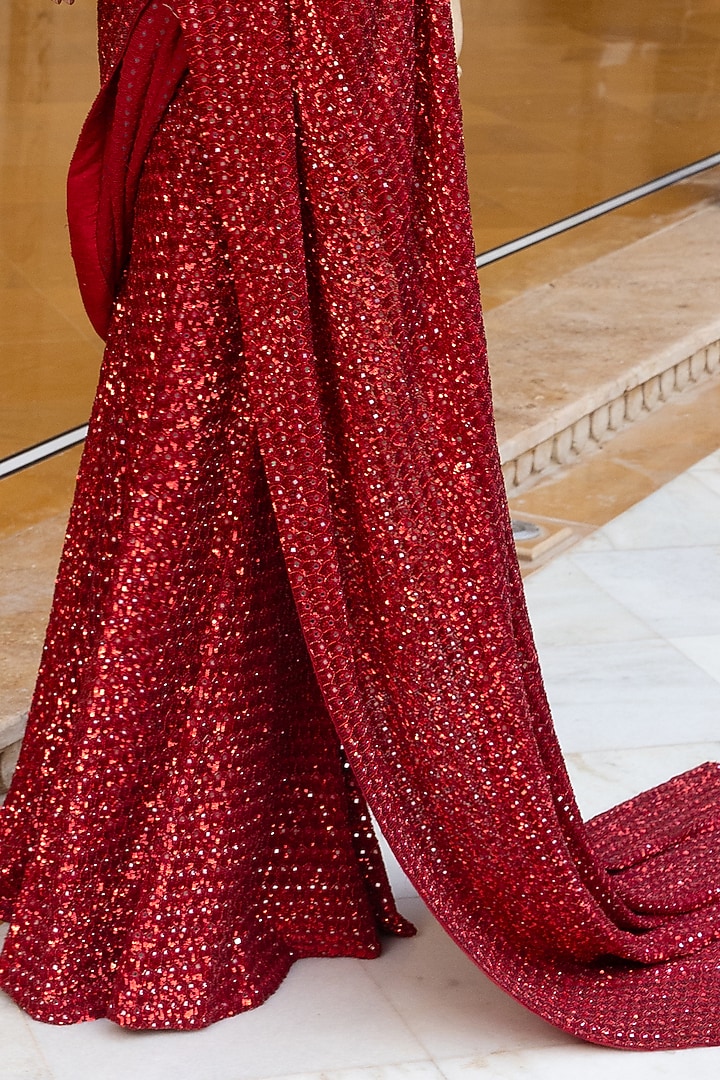 Red Georgette Sequins Hand Embroidered Bridal Saree Set by Arpita Mehta at Pernia's Pop Up Shop