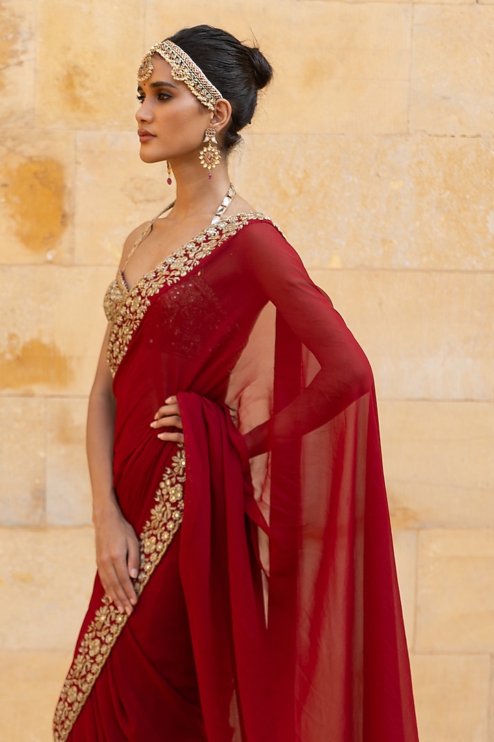 Red Georgette Draped Reception Saree Set by Arpita Mehta at Pernia's Pop Up Shop