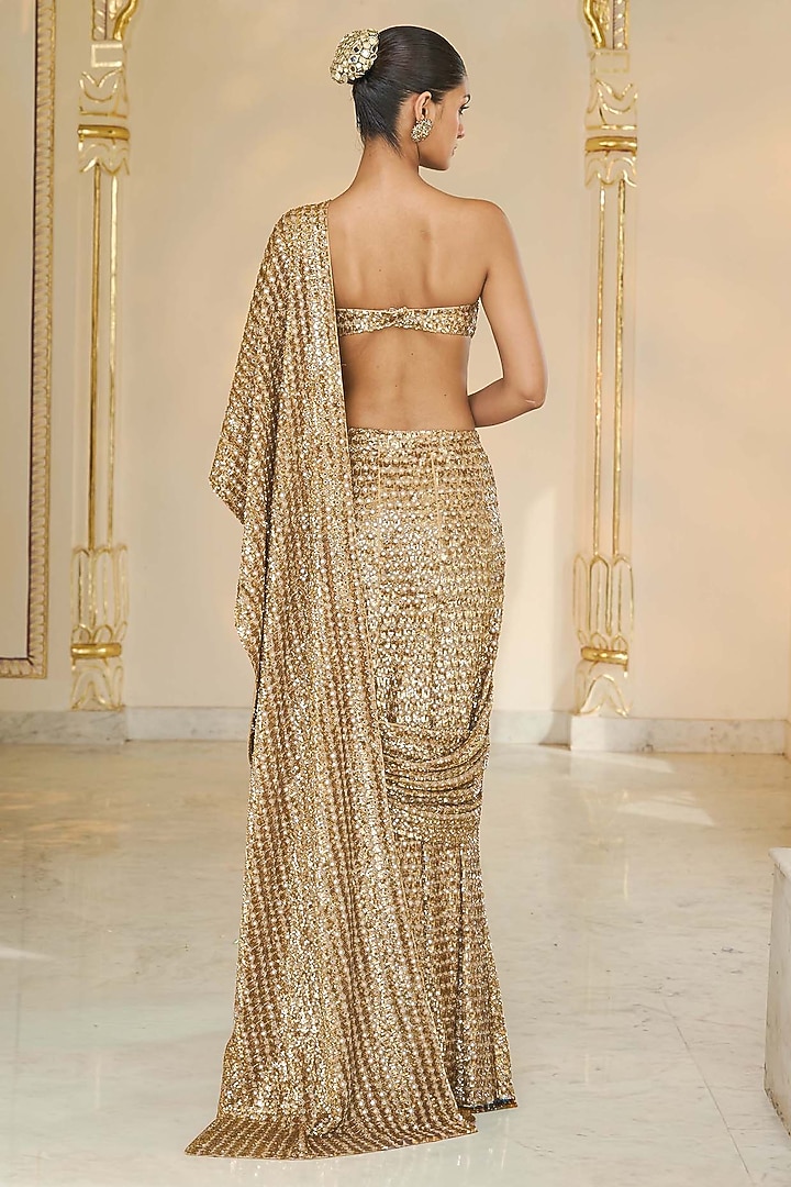 Golden Georgette Sequins Hand Embroidered Bridal Saree Set by Arpita Mehta at Pernia's Pop Up Shop