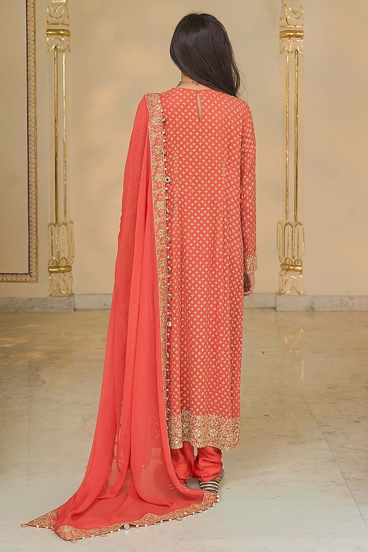 Warm Coral Georgette Kurta Set by Arpita Mehta at Pernia's Pop Up Shop