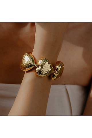 Gold Finish Hammer Textured Heart Bracelet by ARVINO