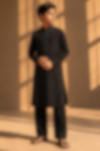 Black Knit Embellished Kurta Set For Boys by Amit Arora Kids at Pernia's Pop Up Shop