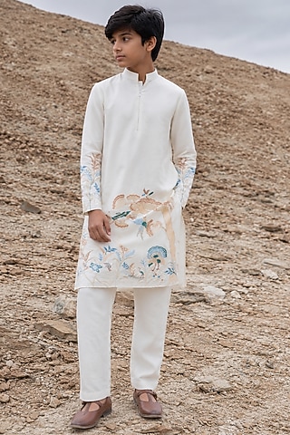Ivory Poly Silk Embroidered Kurta Set For Boys by Amit Arora Kids