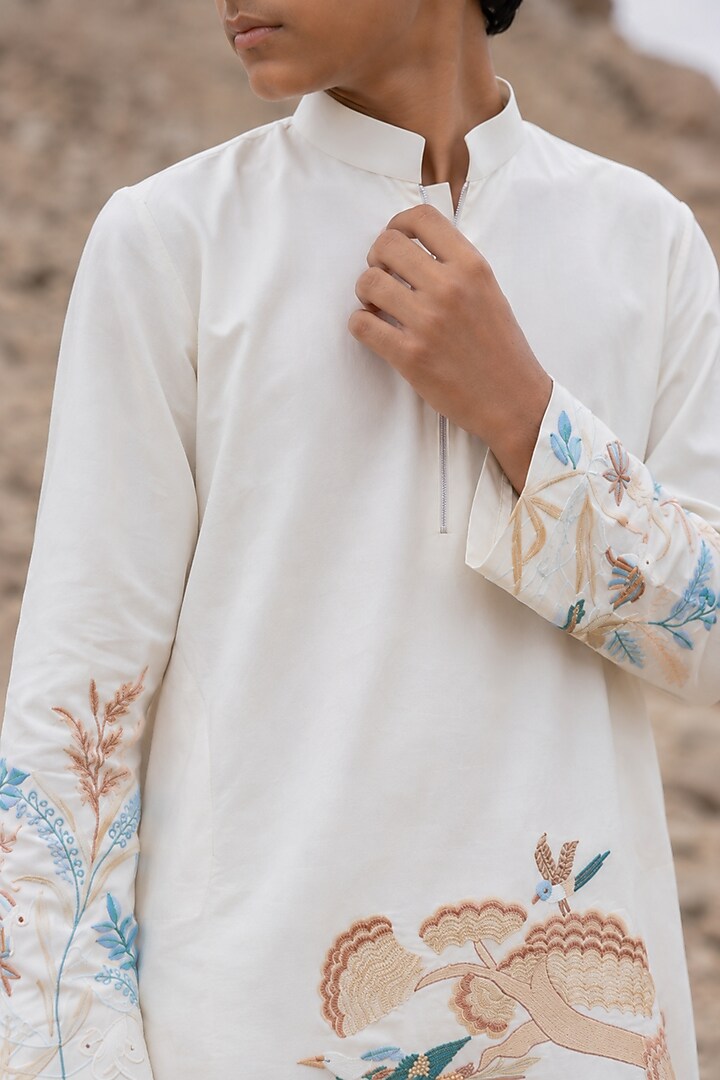 Ivory Poly Silk Embroidered Kurta Set For Boys by Amit Arora Kids at Pernia's Pop Up Shop