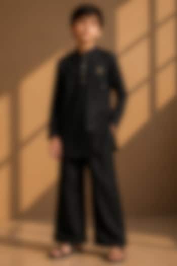 Black Linen Co-Ord Set For Boys by Amit Arora Kids at Pernia's Pop Up Shop