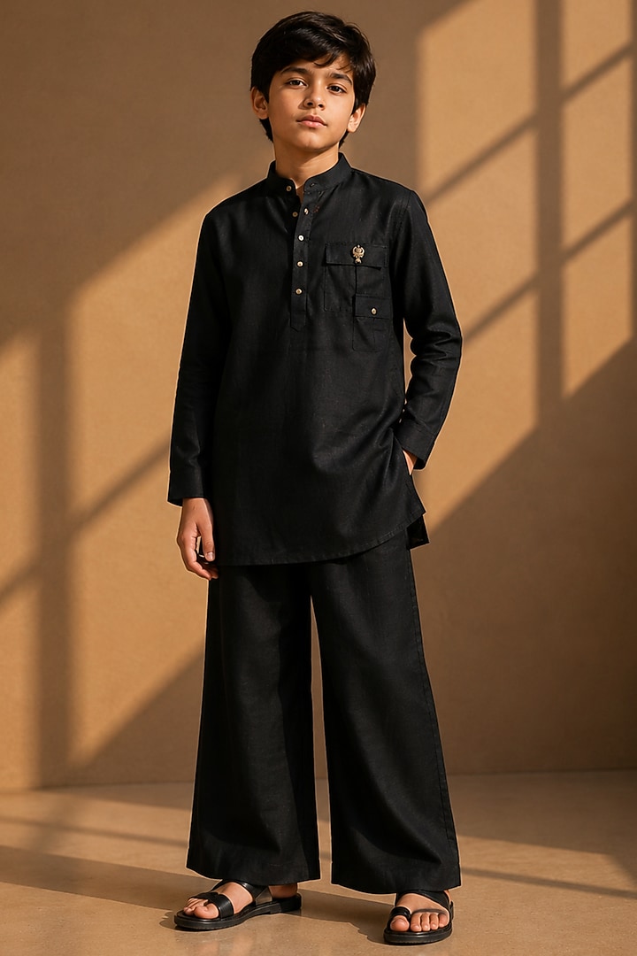 Black Linen Co-Ord Set For Boys by Amit Arora Kids at Pernia's Pop Up Shop
