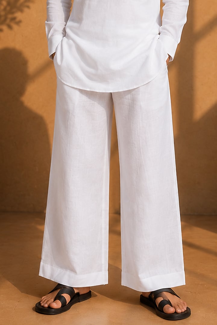 White Linen Co-Ord Set For Boys by Amit Arora Kids at Pernia's Pop Up Shop