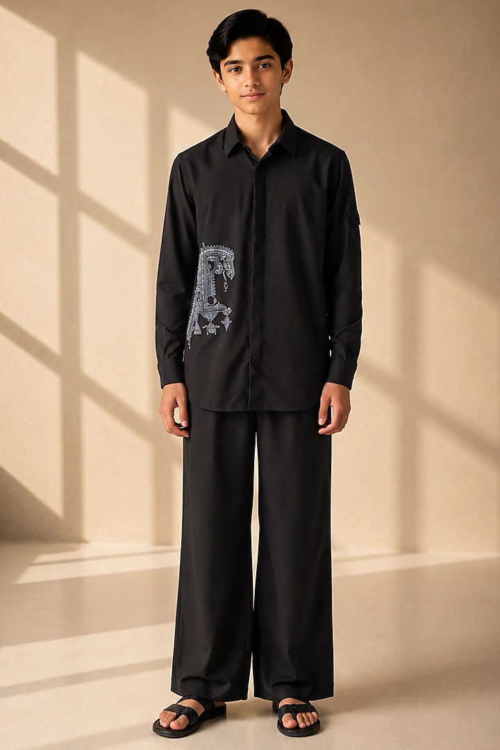 Black Crepe Thread Embroidered Co-Ord Set For Boys by Amit Arora Kids at Pernia's Pop Up Shop