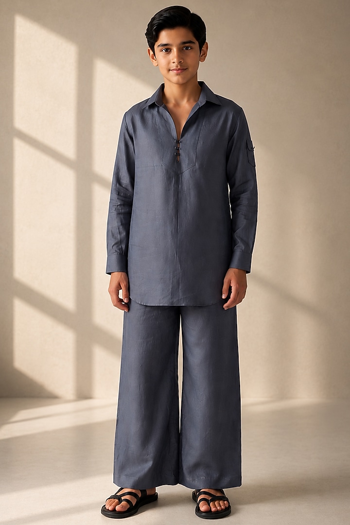 Grey Linen Co-Ord Set For Boys by Amit Arora Kids at Pernia's Pop Up Shop