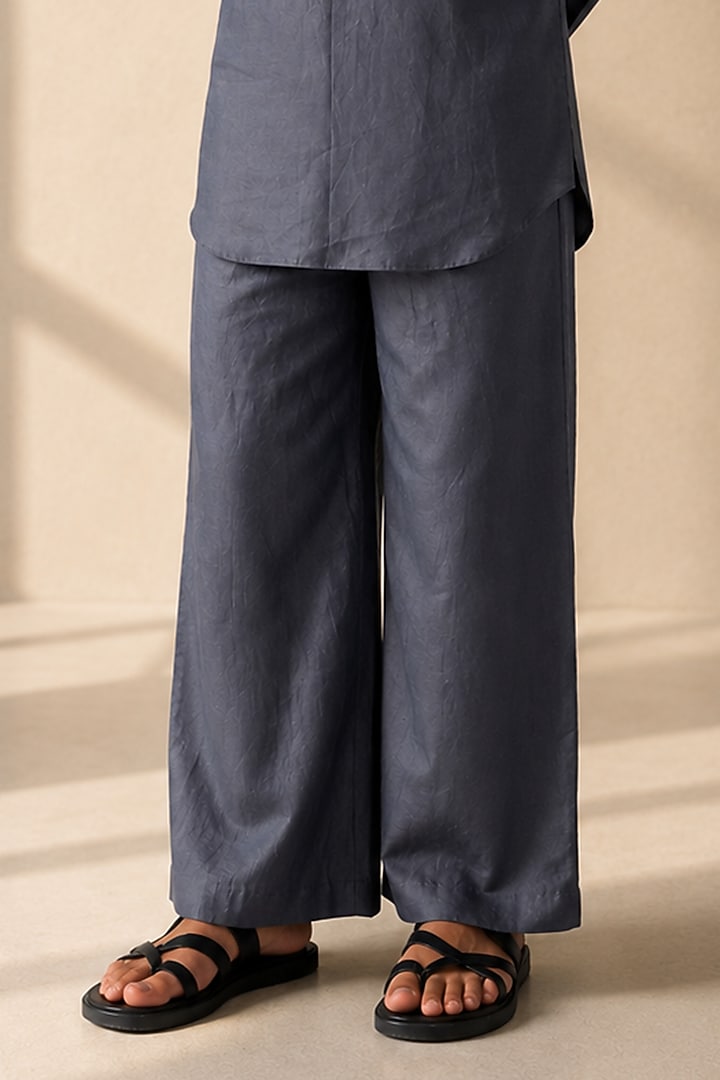 Grey Linen Co-Ord Set For Boys by Amit Arora Kids at Pernia's Pop Up Shop