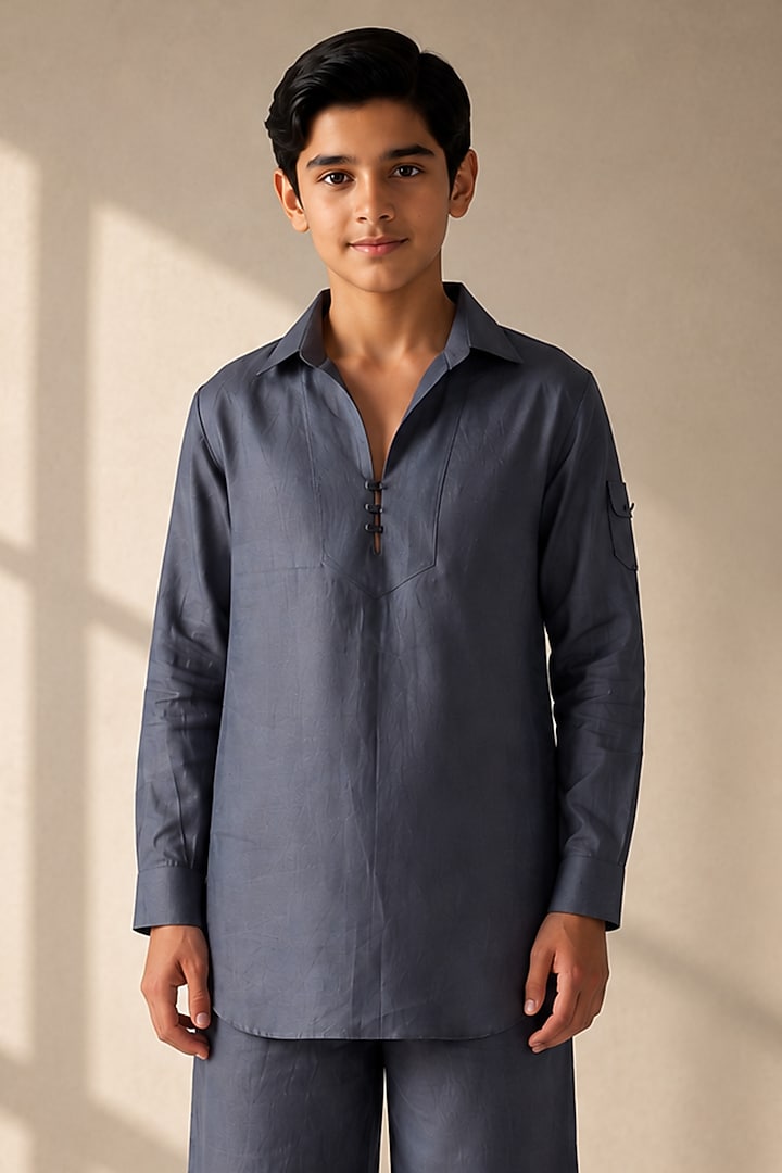 Grey Linen Co-Ord Set For Boys by Amit Arora Kids at Pernia's Pop Up Shop