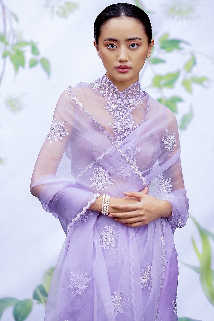 Lavender Pure Silk Organza Embellished Reception Saree Set by Archana Rao at Pernia's Pop Up Shop