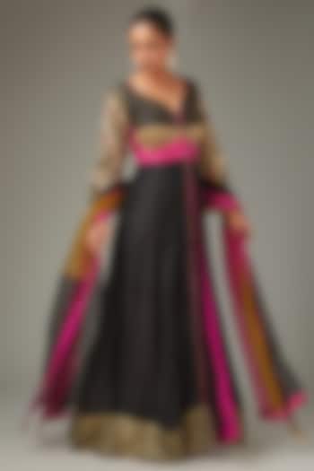 Black Pure Silk Dabka & Thread Embroidered Anarkali Set by LABEL ARRV