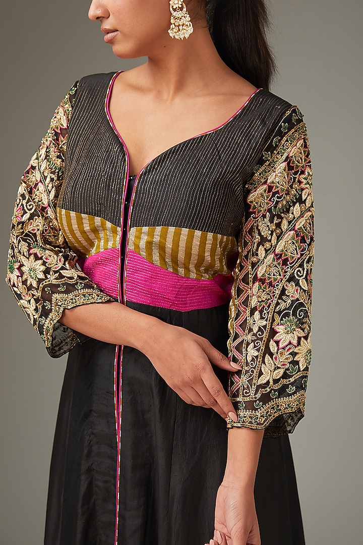 Black Pure Silk Dabka & Thread Embroidered Wedding Anarkali Set by LABEL ARRV at Pernia's Pop Up Shop