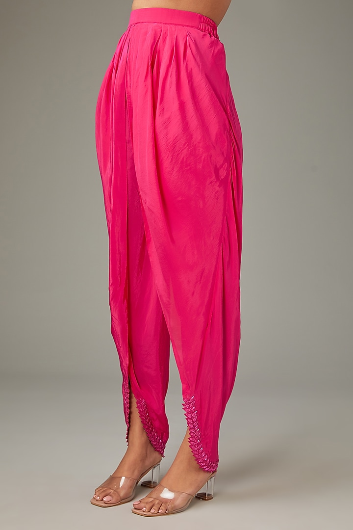 Pink Pure Crepe Nalki Handwork Kurta Set by LABEL ARRV at Pernia's Pop Up Shop