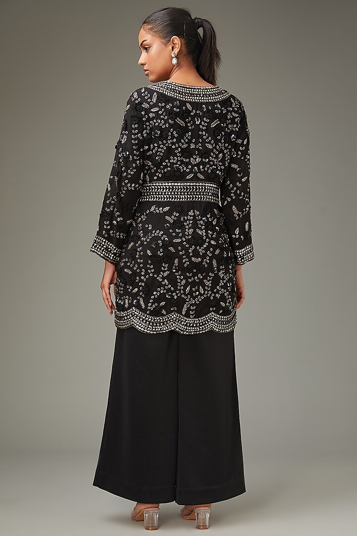 Black Crepe Handwork Kurta Set by LABEL ARRV at Pernia's Pop Up Shop