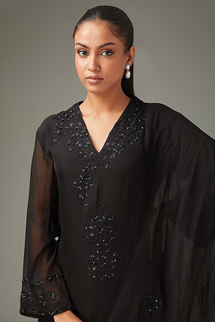 Black Pure Organza Aari Work Kurta Set by LABEL ARRV at Pernia's Pop Up Shop