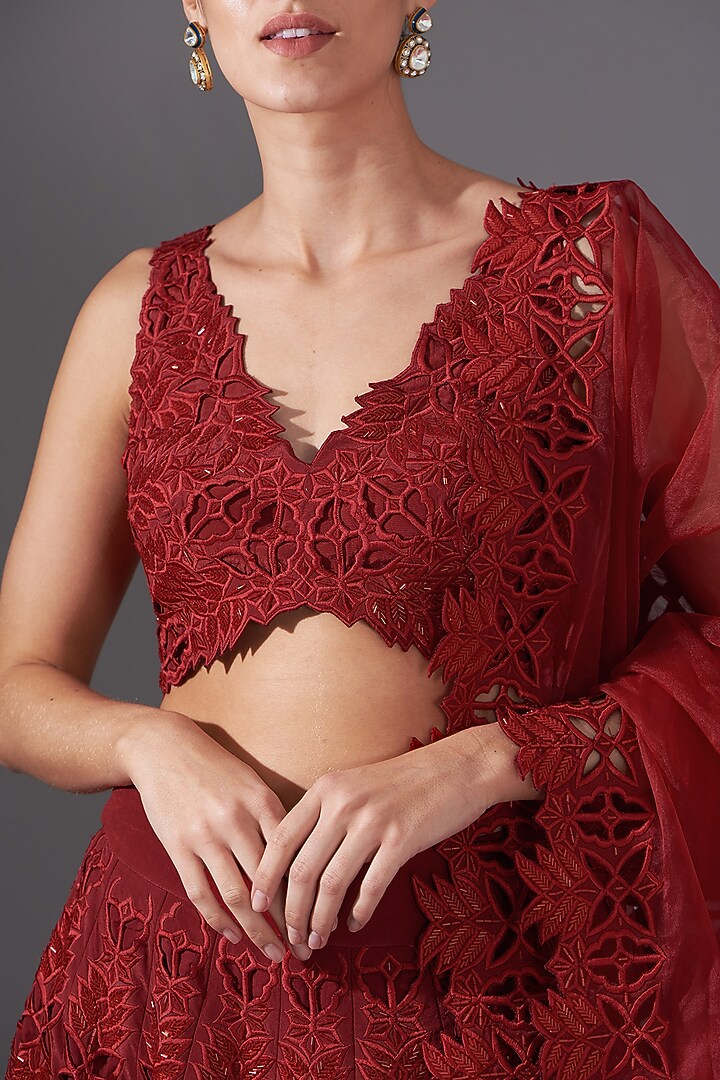Red Crepe Cutwork Embroidered Bridal Lehenga Set by LABEL ARRV at Pernia's Pop Up Shop