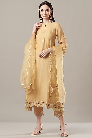 Golden Hand Embroidered Kurta Set by Anushka Repswal-Sewing love