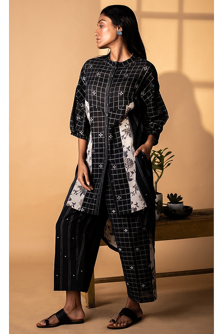 Black Kadi Printed Co-Ord Set by ARTE-ALTER at Pernia's Pop Up Shop