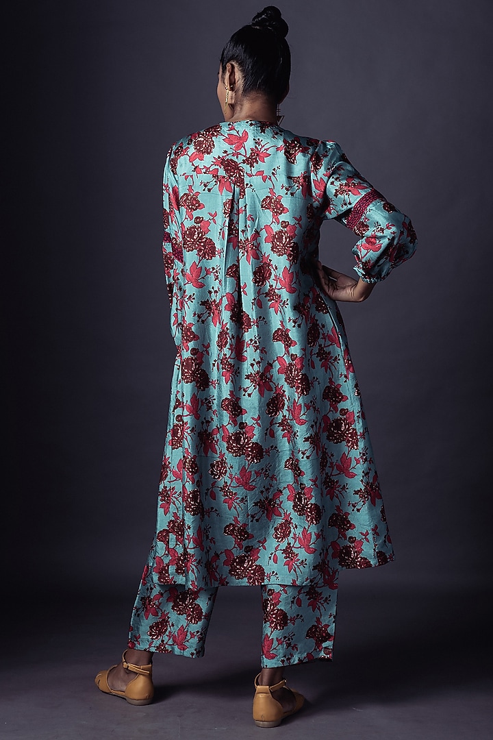 Aqua Printed Kurta Set by ARTE-ALTER at Pernia's Pop Up Shop