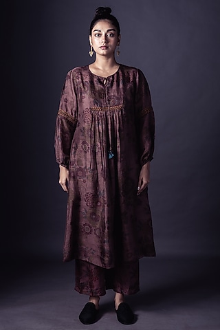 Grey Printed Kurta Set by ARTE-ALTER
