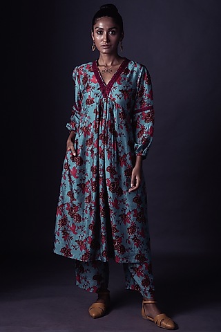 Aqua Hand Printed Kurta Set by ARTE-ALTER