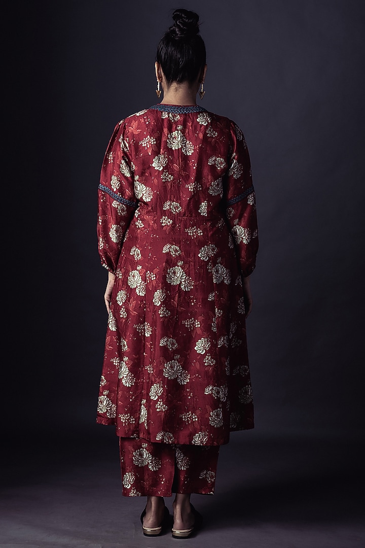 Deep Red Hand Printed Kurta Set by ARTE-ALTER at Pernia's Pop Up Shop
