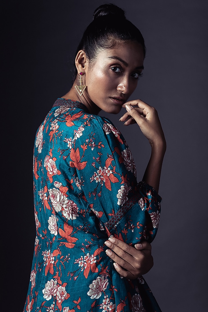 Teal Blue Hand Printed Kurta Set by ARTE-ALTER at Pernia's Pop Up Shop