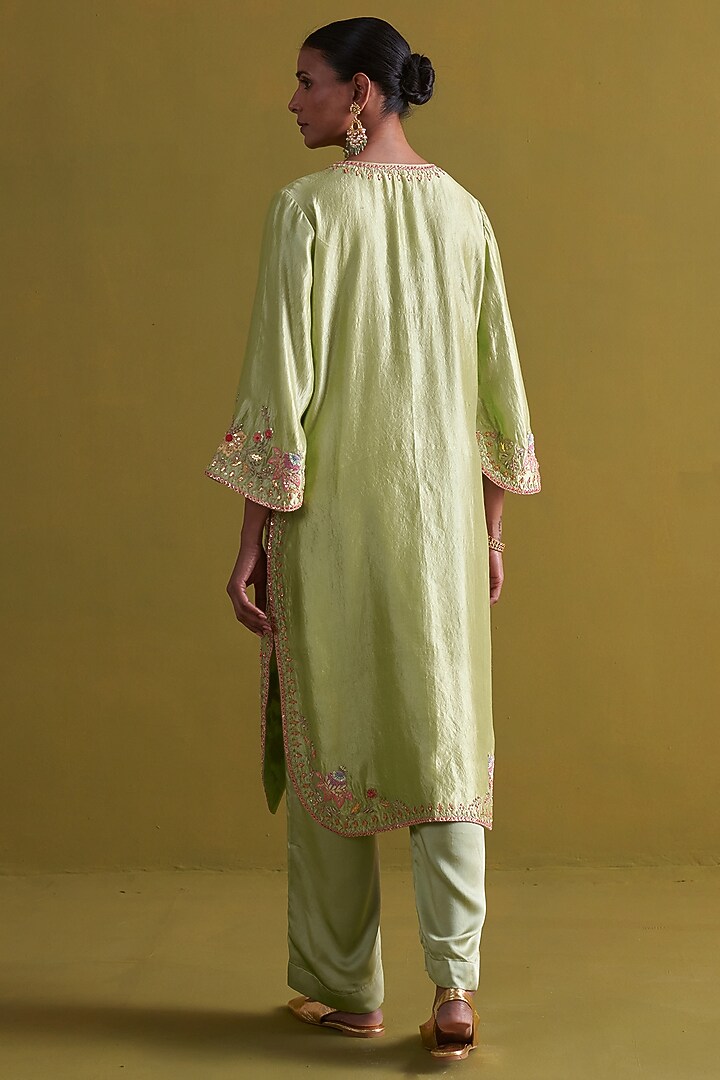 Pista Green Kora Silk Dabka Handwork Kurta Set by aarti Sethia at Pernia's Pop Up Shop