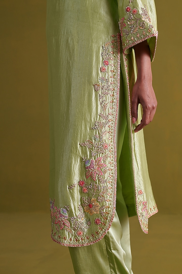 Pista Green Kora Silk Dabka Handwork Kurta Set by aarti Sethia at Pernia's Pop Up Shop