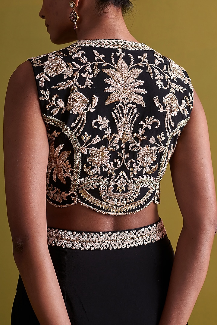 Black Crepe Silk Draped Skirt Set by aarti Sethia at Pernia's Pop Up Shop