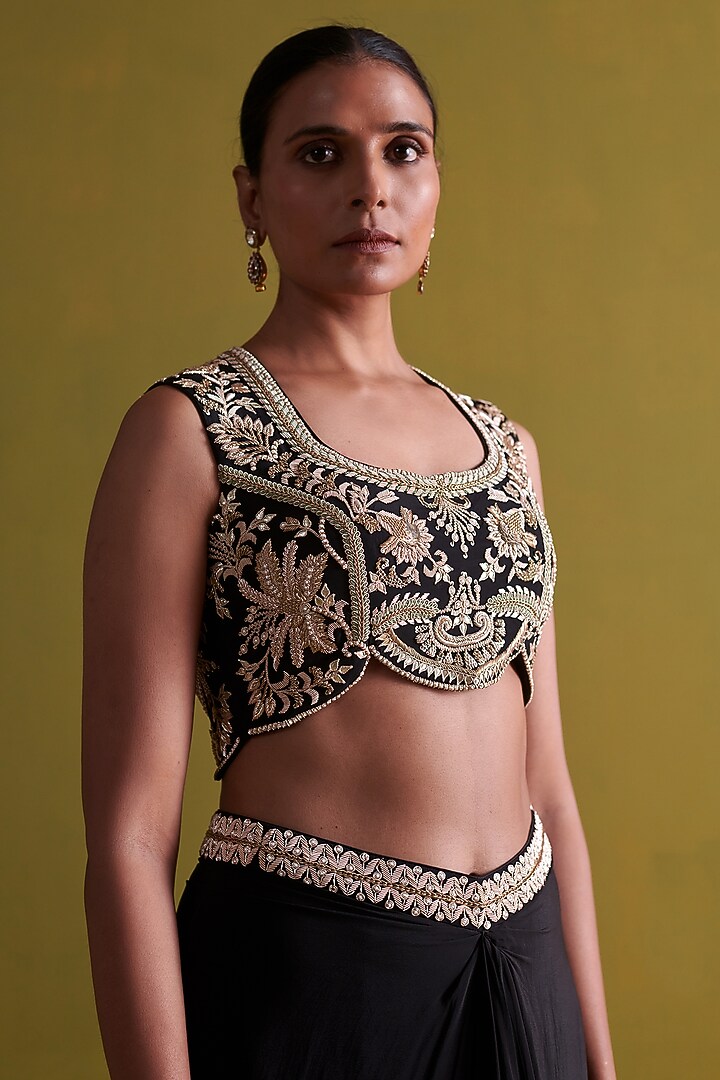 Black Crepe Silk Draped Skirt Set by aarti Sethia at Pernia's Pop Up Shop
