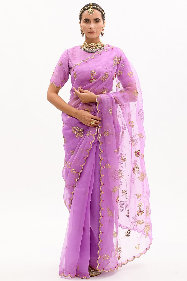 Purple Hand Embroidered Wedding Saree Set by aarti Sethia at Pernia's Pop Up Shop