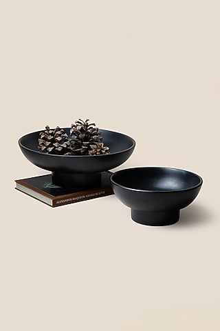 Black Stoneware Giaia Pedestal Planter (Medium) by ARTISAN LAB