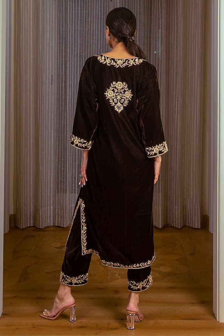 Coffee Brown Silk Velvet Embroidered Kurta Set by AURUHFY at Pernia's Pop Up Shop