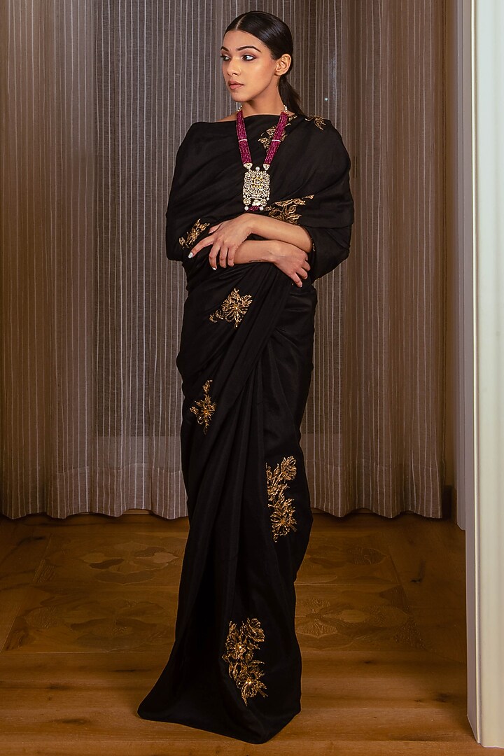 Black Habutai Silk Floral Hand Embroidered Party Wear Saree by AURUHFY at Pernia's Pop Up Shop