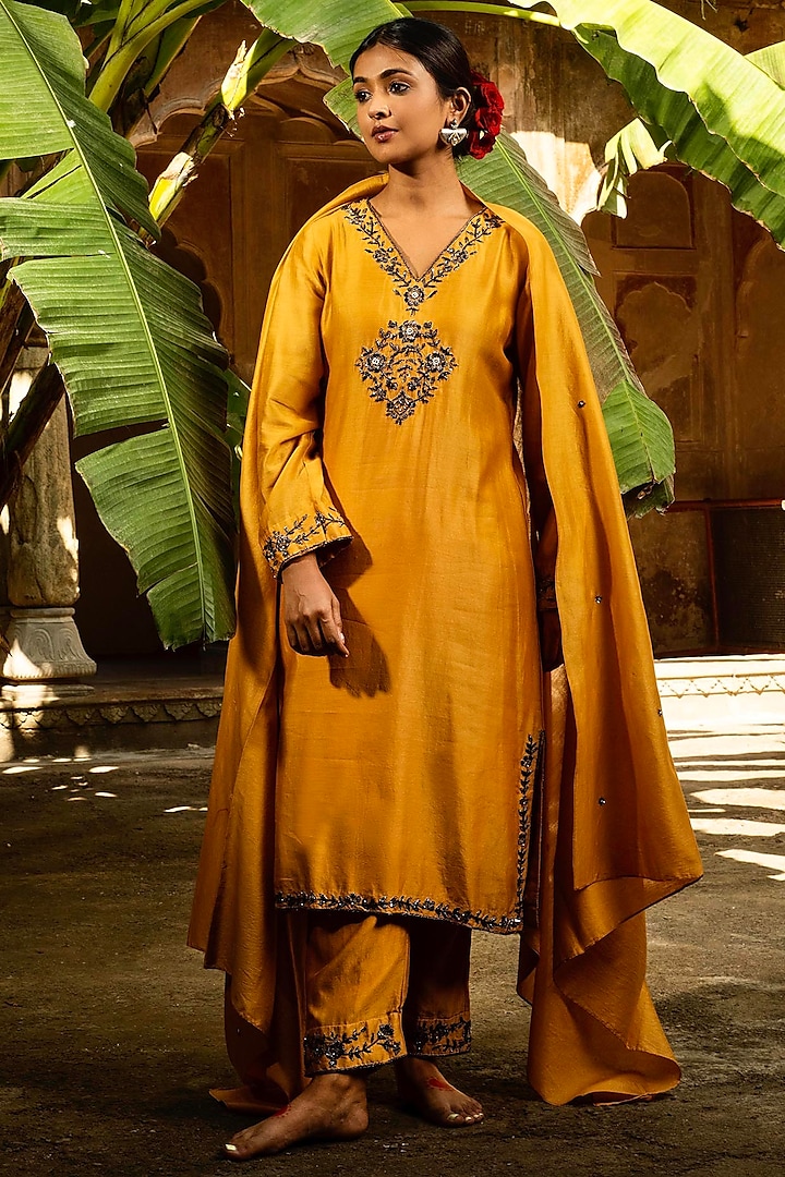 Marigold Yellow Chanderi Silk Hand Embroidered Kurta Set by Auruhfy at Pernia's Pop Up Shop