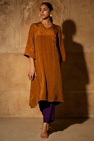 Cinnamon Crepe Printed & Zari Work Tunic Set by Auruhfy