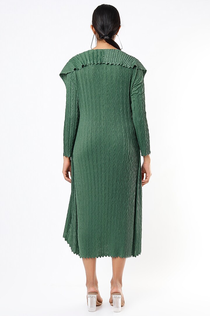 Green Textured Jacket Dress by Pleats By Aruni at Pernia's Pop Up Shop