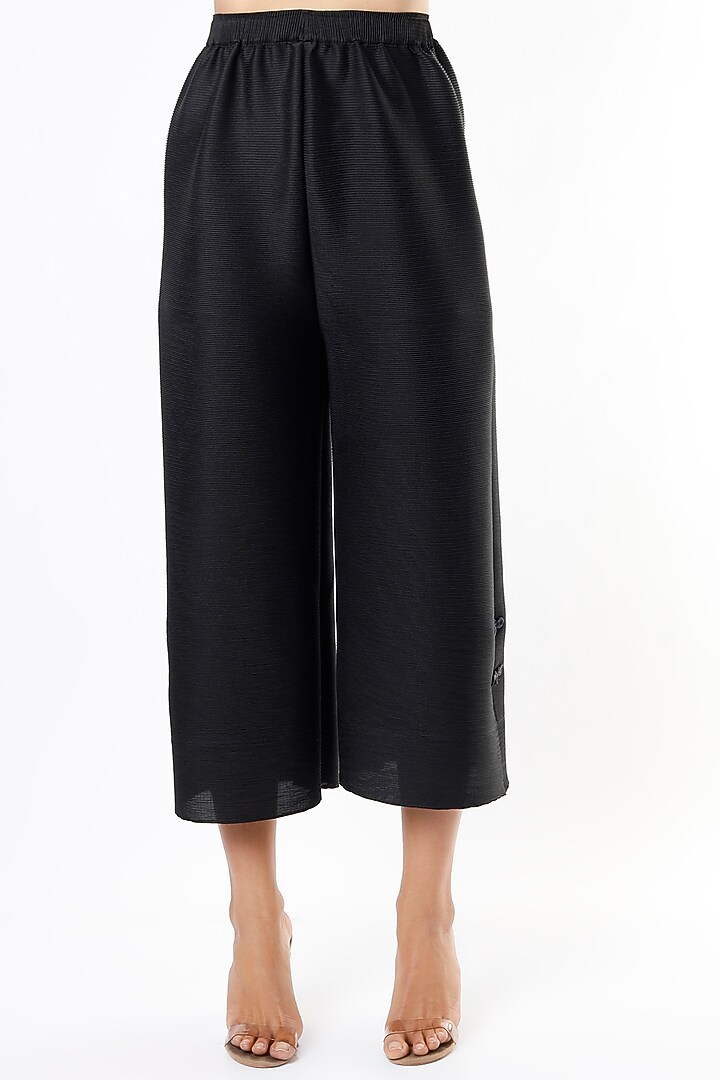 Black Pleated Polyester Kurta Set by Pleats By Aruni at Pernia's Pop Up Shop