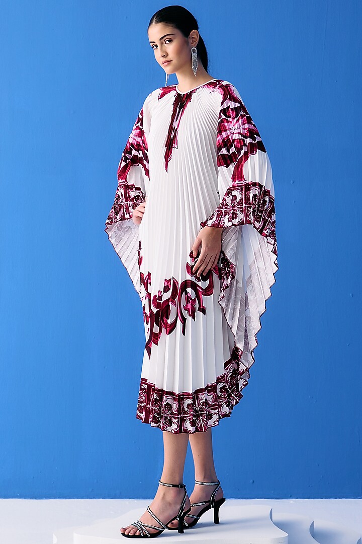 White & Red Crepe Printed Cape Set by Pleats By Aruni at Pernia's Pop Up Shop