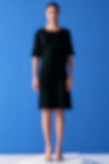 Black Textured Polyester Dress by Pleats By Aruni