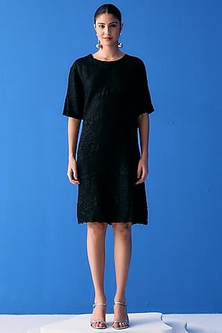 Black Textured Polyester Dress by Pleats By Aruni